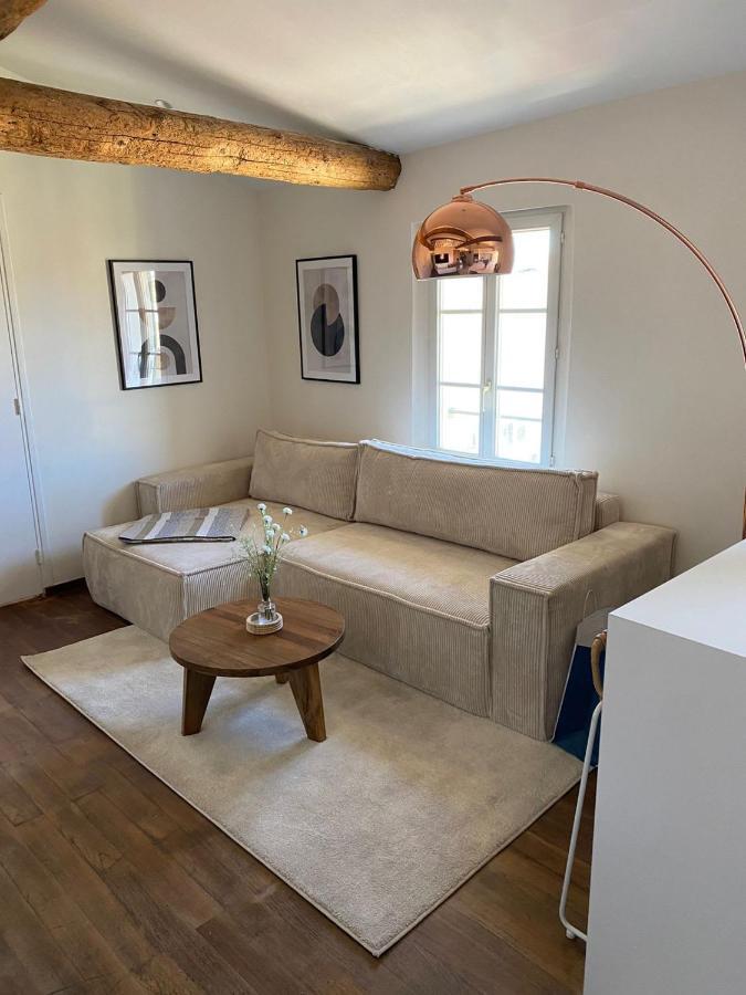 Apartment With Mediterranean Charm In The Heart Of The Provencal Market Antibes Esterno foto