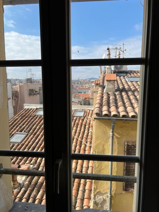 Apartment With Mediterranean Charm In The Heart Of The Provencal Market Antibes Esterno foto